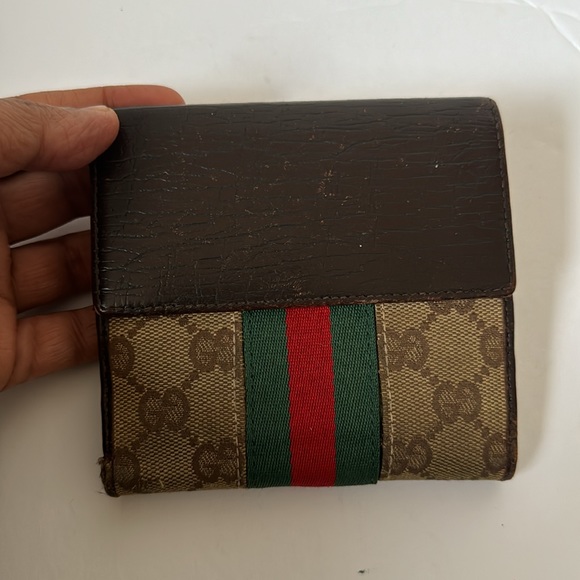 Vintage Gucci wallet - Picture 3 of 16